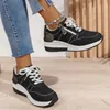 Plus Größe 43 Mode Keile Turnschuhe Frauen 2025, Frühjahr Neue Spitze Up Plattform Sport Schuhe Frau Leichte, Nicht Slip Casual Schuhe