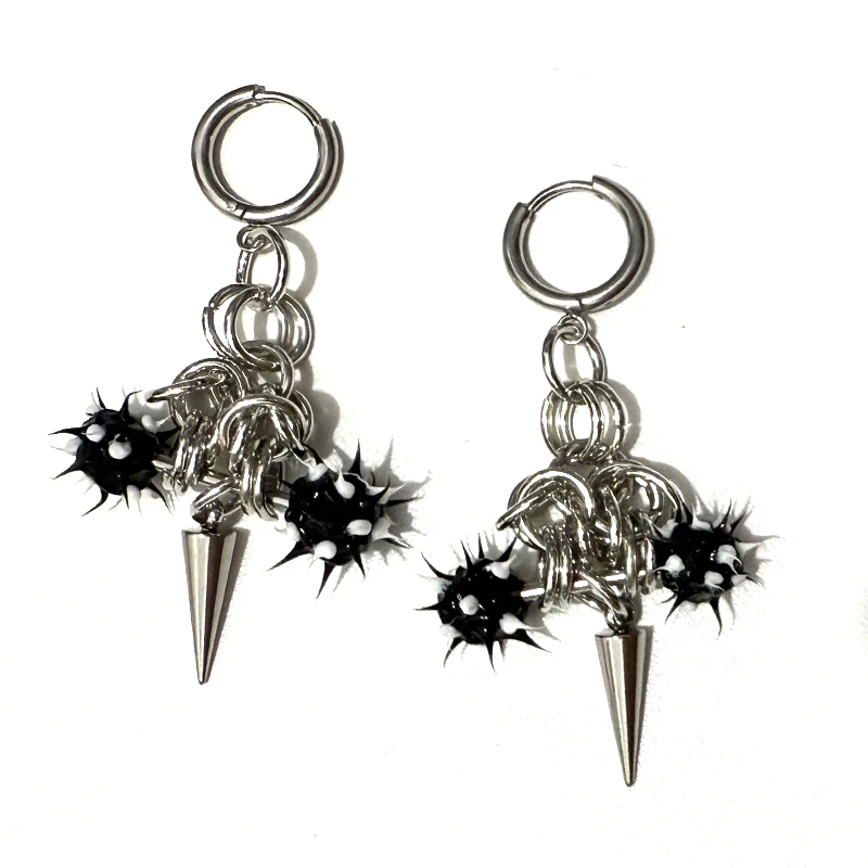 Gothic Schmuck Schwarz Dorn Kugel Kette Ohrringe für Frauen Mode Punk Charme Niet Weiß Dorn Ohrringe Grunge Rock Zubehör