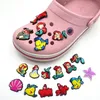 Neue Meerjungfrau Prinzessin Cartoon Loch Schuhe Blume Schuh Schnalle Garten Schuhe Sandalen Zubehör Dekorative Schnalle 17-teiliges Set