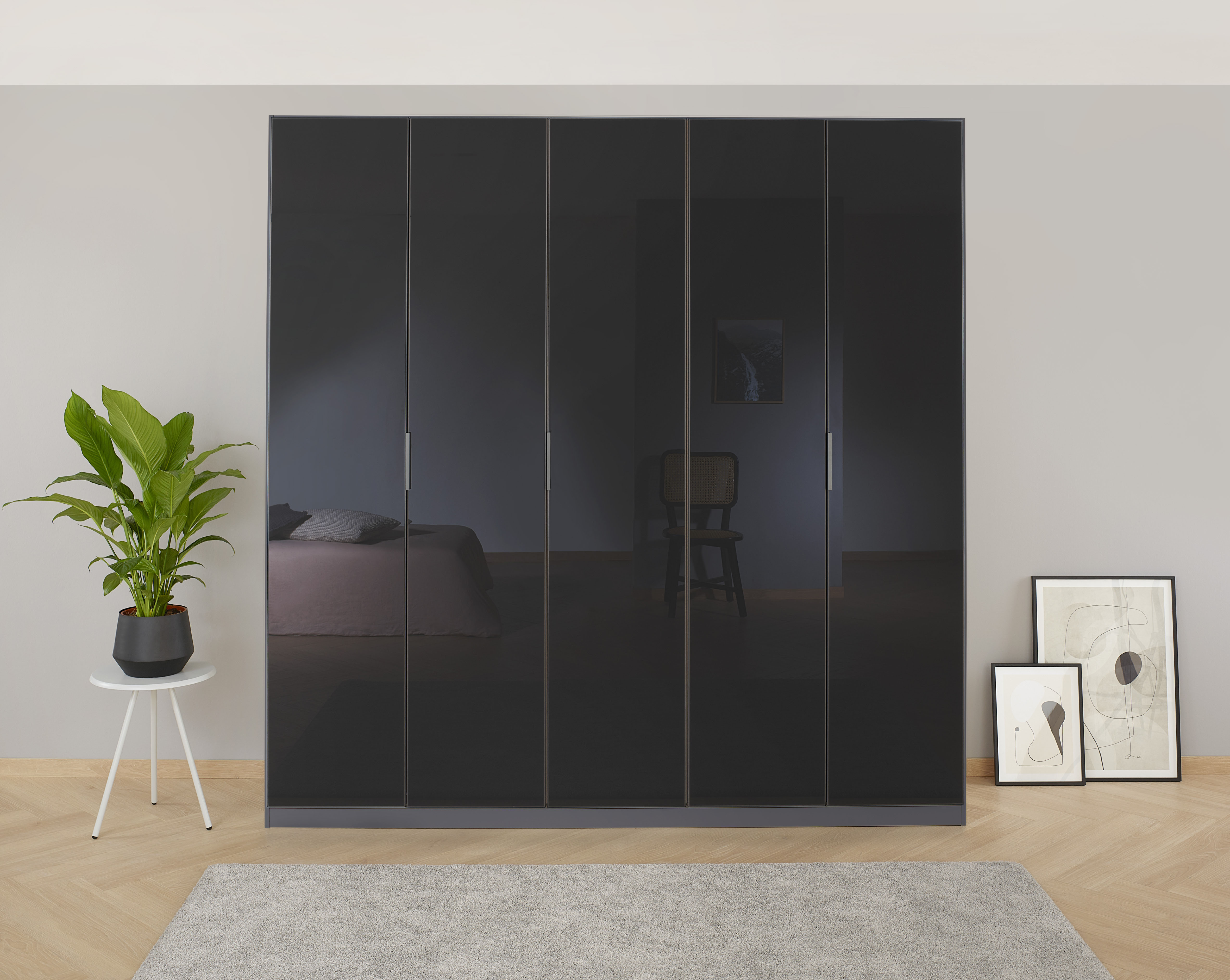 Drehtürenschrank RAUCH "Kleiderschrank Schrank Garderobe KOLUNA mit hochwertiger Glasfront", grau (graumetallic, glas basalt), B:226cm H:210cm T:54cm, Holzwerkstoff, Schränke, inkl. 2 Innenschubladen sowie extra Einlegeböden MADE IN GERMANY Image
