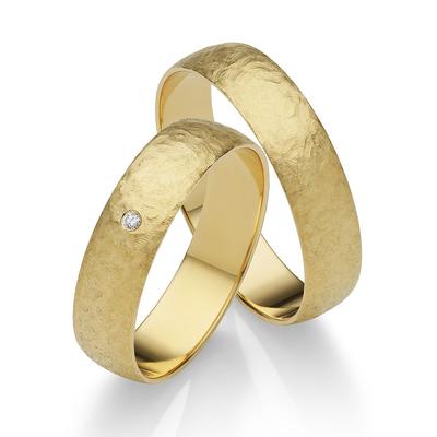 Trauring FIRETTI "Schmuck Geschenk Gold 375 Hochzeit Ehering "LIEBE" Gr. 50, gold (gelbgoldfarben), Fingerringe, 50, ohne Brillant, Gelbgold 585, 5mm, Made in Germany, wahlweise mit oder ohne Brillant Image