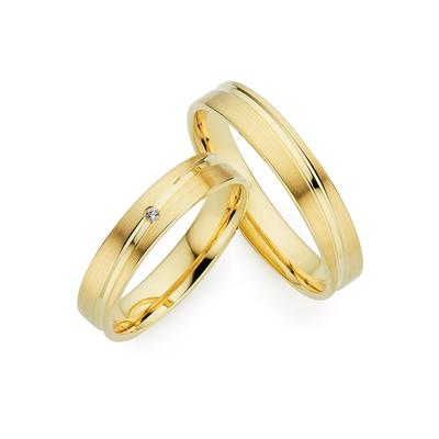 Trauring PHÖNIX "Schmuck Geschenk Gold 333 Trauring Ehering LIEBE versch. Varianten" Gr. 53, gold (gelbgoldfarben), Fingerringe, 53, ohne Brillant, Gelbgold 333, 4,0mm, Made in Germany, wahlweise mit oder ohne Brillant Image