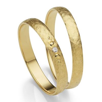 Trauring FIRETTI "Schmuck Geschenk Gold 375 Hochzeit Ehering "LIEBE" Gr. 53, gold (gelbgoldfarben), Fingerringe, 53, 0,01 ct SI = kleine Einschlüsse mit Brillant, Gelbgold 585, 3mm, Made in Germany, wahlweise mit oder ohne Brillant Image