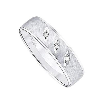 Trauring FIRETTI "Schmuck Geschenk Hochzeit Ehering Trauring "LIEBE" Gr. 17,5, silber (silberfarben), Fingerringe, 17,5, 0,0225 ct SI = kleine Einschlüsse mit Brillanten, Silber 925 (Sterlingsilber), 5mm, wahlweise mit oder ohne Brillant Image
