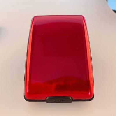 Secure RFID Cash and Cards Wallet Aluminum Alloy Card Holder with RFID Protection Multi Functional Slim Wallet for Credit Cards Banknotes and IDs Safe Storage