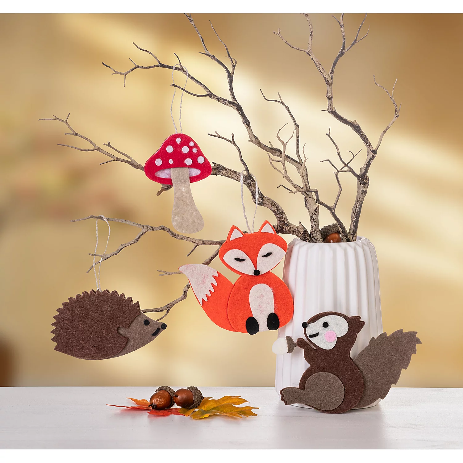 buttinette Filz-Bastel-Set Wald, 4 Stück Image