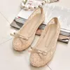 Schuhe Frauen Wohnungen Beleg Auf Frauen Schuhe Beige Schwarz Lila Frauen Cut-Out Schuhe Damen Ballett Wohnungen Große Größe 35-45 große Größe 35-45