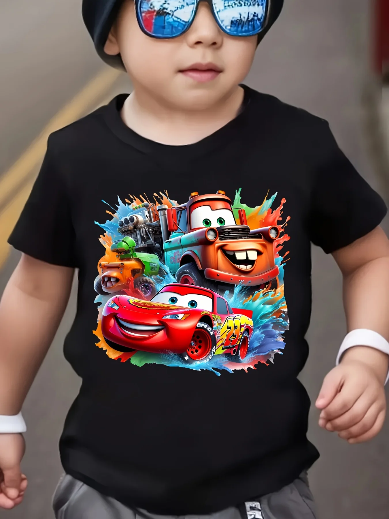 Cars Lightning McQueen Kleidung für Jungen und Mädchen, kurzärmelige T-Shirts, Sommerkleidung, halbärmelige Kinderoberteile Image