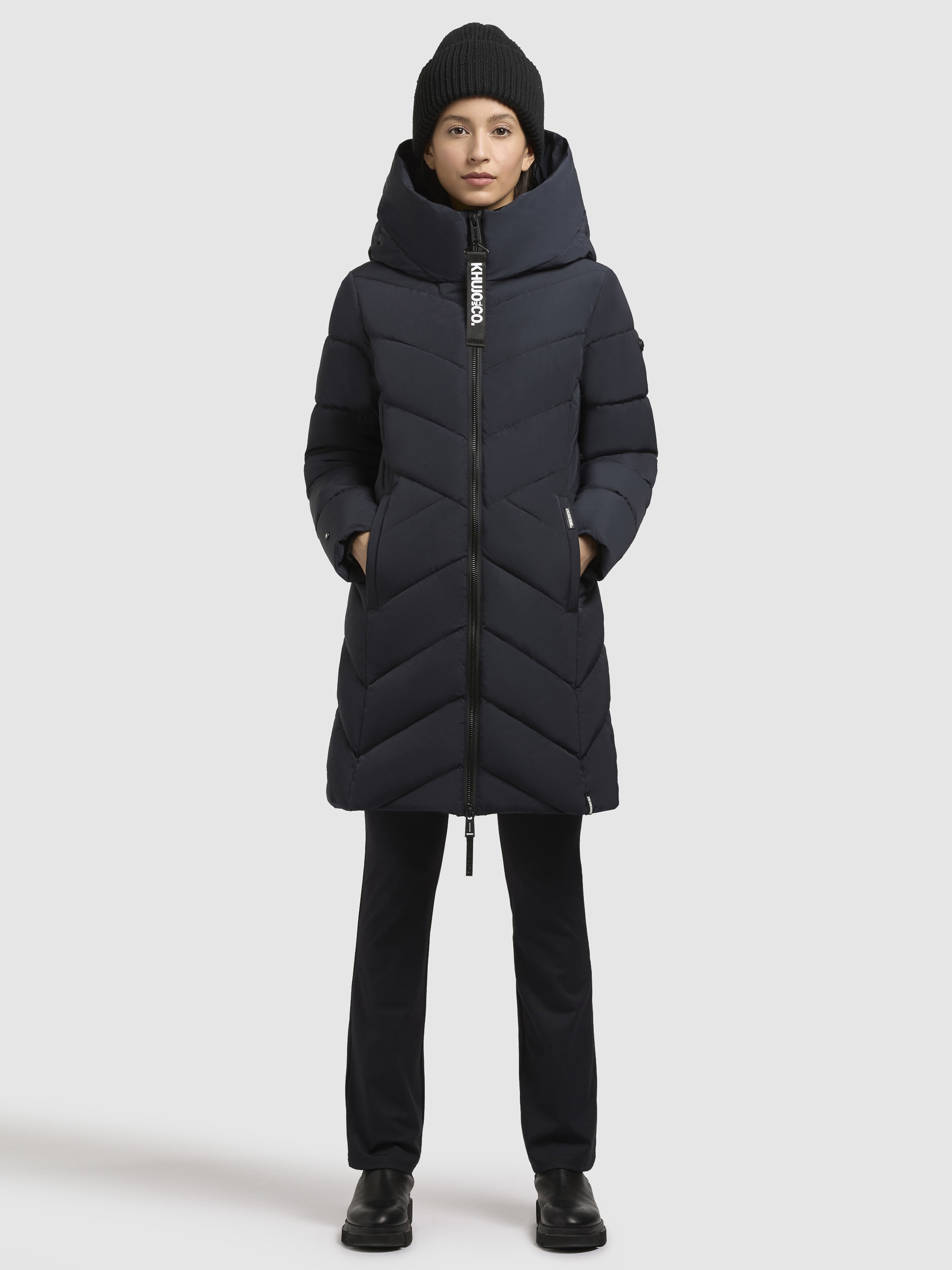 Steppmantel KHUJO "DARKA2", Damen, Gr. XL, blau (dunkelblau), 100% Polyester, unifarben, Casual, regular fit ca. Mitte Oberschenkel, eingesetzt elastischer Bund mit Windstopper, Mäntel Image
