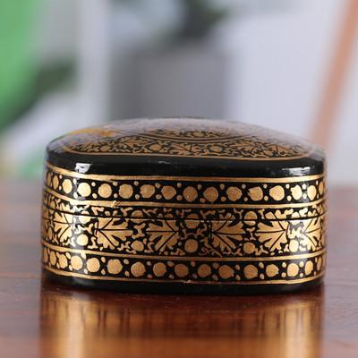 'Heart-Shaped Leaf-Themed Papier Mache Wood Decorative Box'