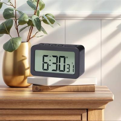 Small Loud Alarm Clock, Battery Operated for Bedroom, Snooze, 12/24H Desk Clock, Home Decoration 3.3 x 2 x 0.8 inch