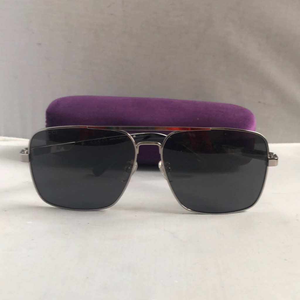 Gucci Accessories | Authentic Gucci Sunglasses . | Color: Black/Silver | Size: 62/14/145