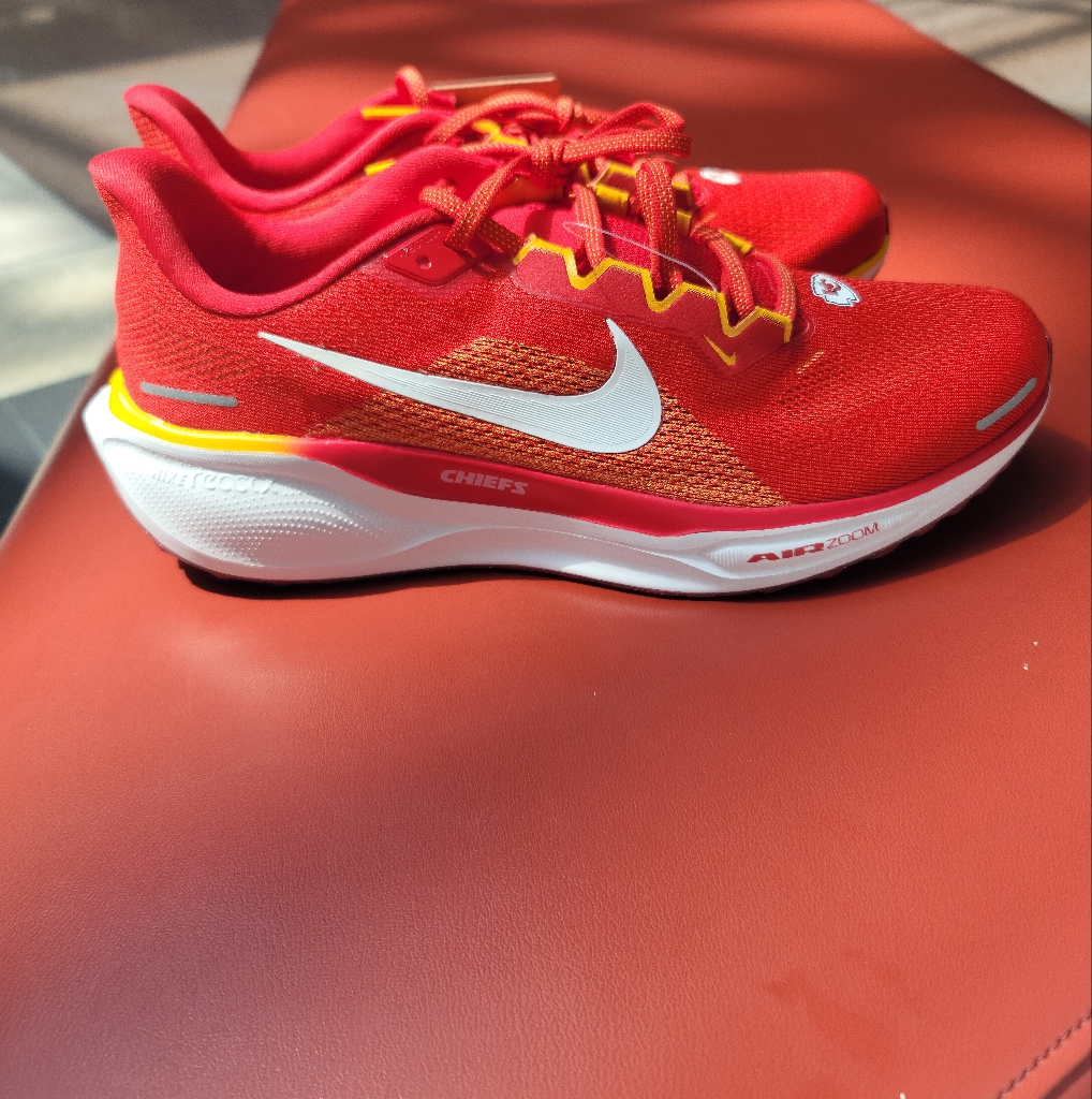 Nike Shoes | Kanas City Chiefs Nike Air Zoom Pegasus 41. Made With Nike Reactx Foam. | Color: Red/Yellow | Size: 10.5