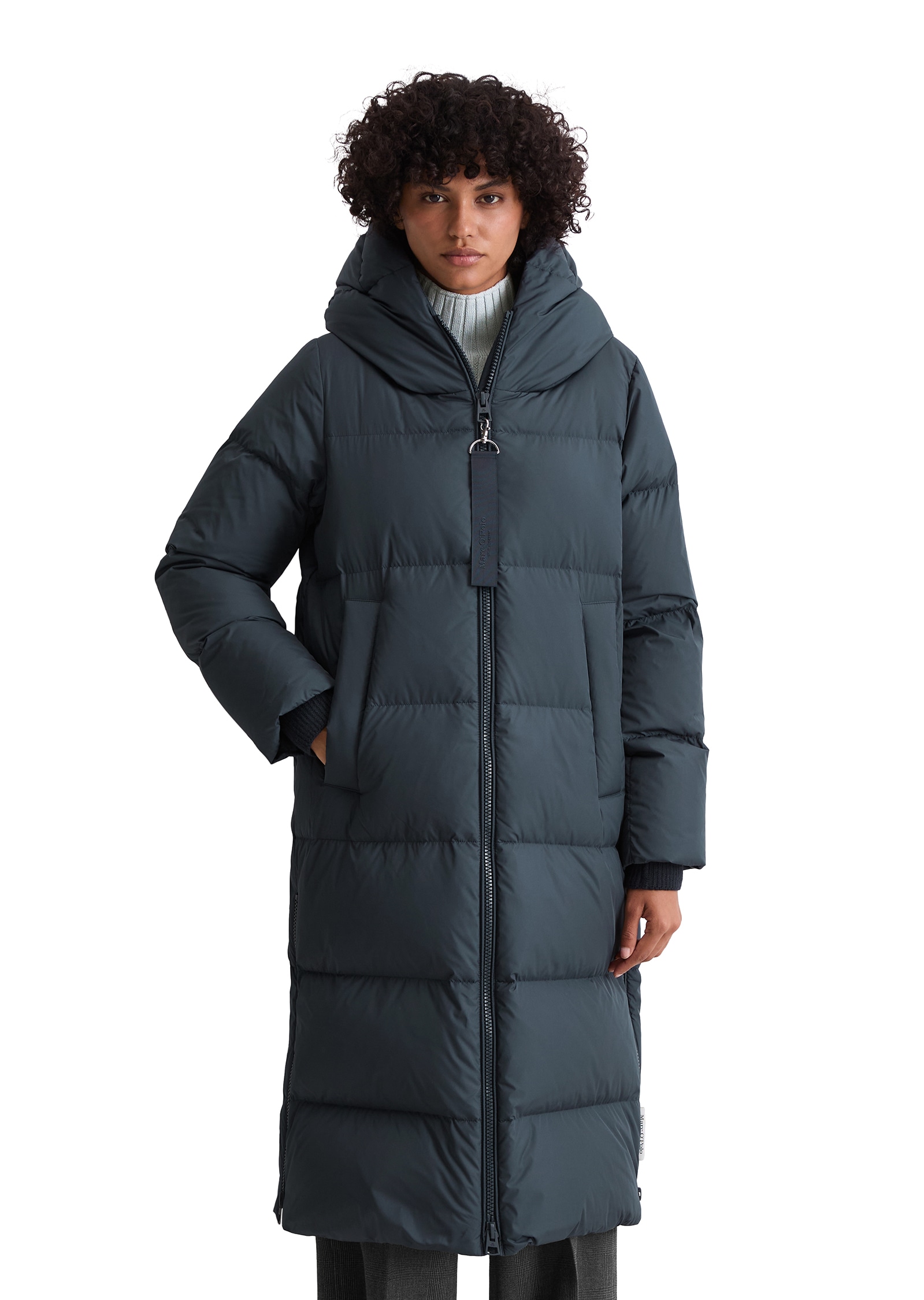Daunenmantel MARC O'POLO, Damen, Gr. 44, blau (tiefblau sea), Web, Obermaterial: 100% Polyester. Futter: 100% Polyamid. Füllung: 80% Daunen, 20% Federn, regular fit lang, elastischer Bund, Mäntel Daunenmantel, am Saum mit seitlichen Zipper-Schlitzen Image