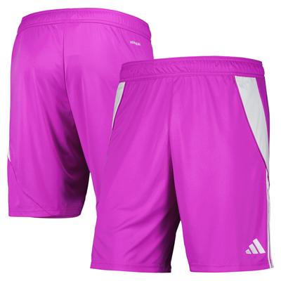 Leeds United adidas Torwartshorts 2025–26 Image