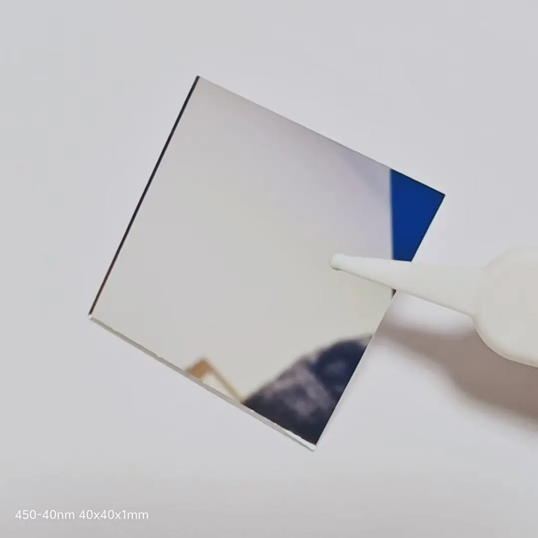 Size 40x40x1mm Square 450nm Narrow Bandpass Filter Coating Glass NBP450-40nm