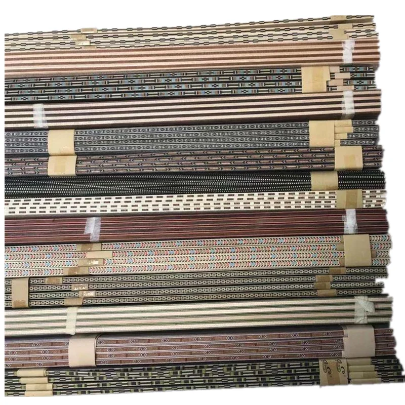 Brandneue 40-Streifen-Gitarre in der Bindung. Figurierte Purfling-Holzeinlage, Gitarrenteile Image