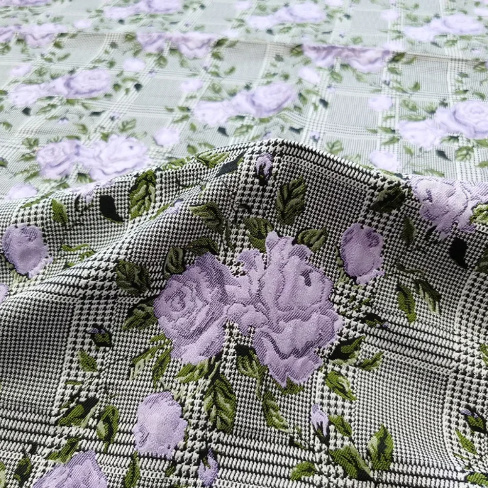 Jacquard-Stoff, Brokat, garngefärbt, hochwertiges Kleid mit Hahnentrittmuster, lila Rosen, Trenchcoat, Anzugstoff, Meterware