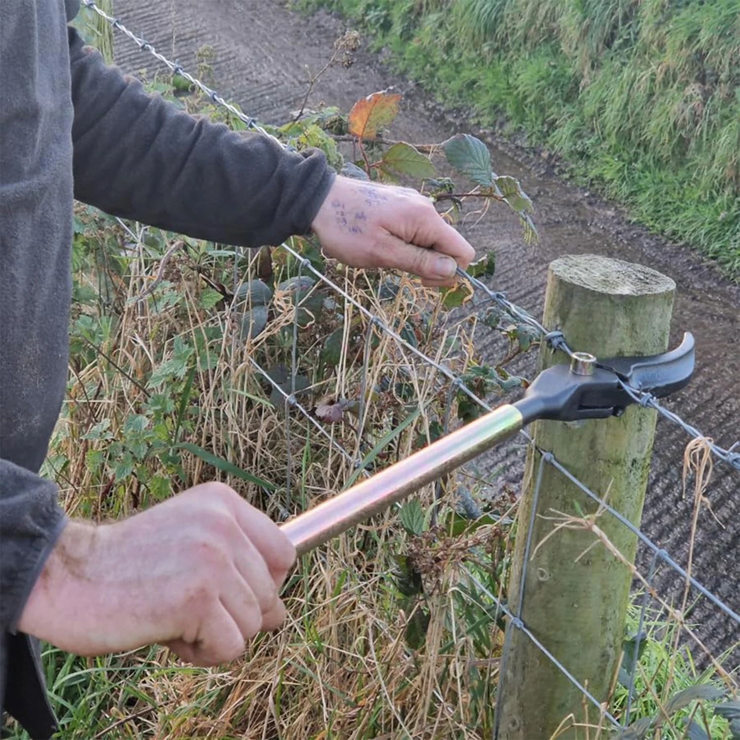 Heavy Duty Barbed Wire Fence Stretcher Tool For Easy Fencing Heavy Duty Barbed Wire Fence Stretcher Tool For Easy Fencing