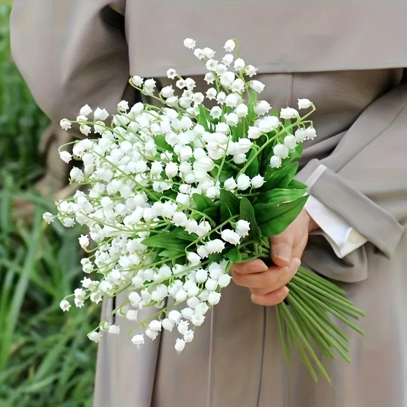 10 stücke Weiße Glockenblume Künstliche Lilie Tal Orchidee Blume Für Haus Garten Dekoration Hochzeit Party Braut Bouquet Gefälschte Pflanze Image