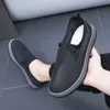 2025, neue leichte und bequeme Herren-Sommerschuhe, modische Freizeitschuhe, atmungsaktive Herrenschuhe, kostenloser Versand