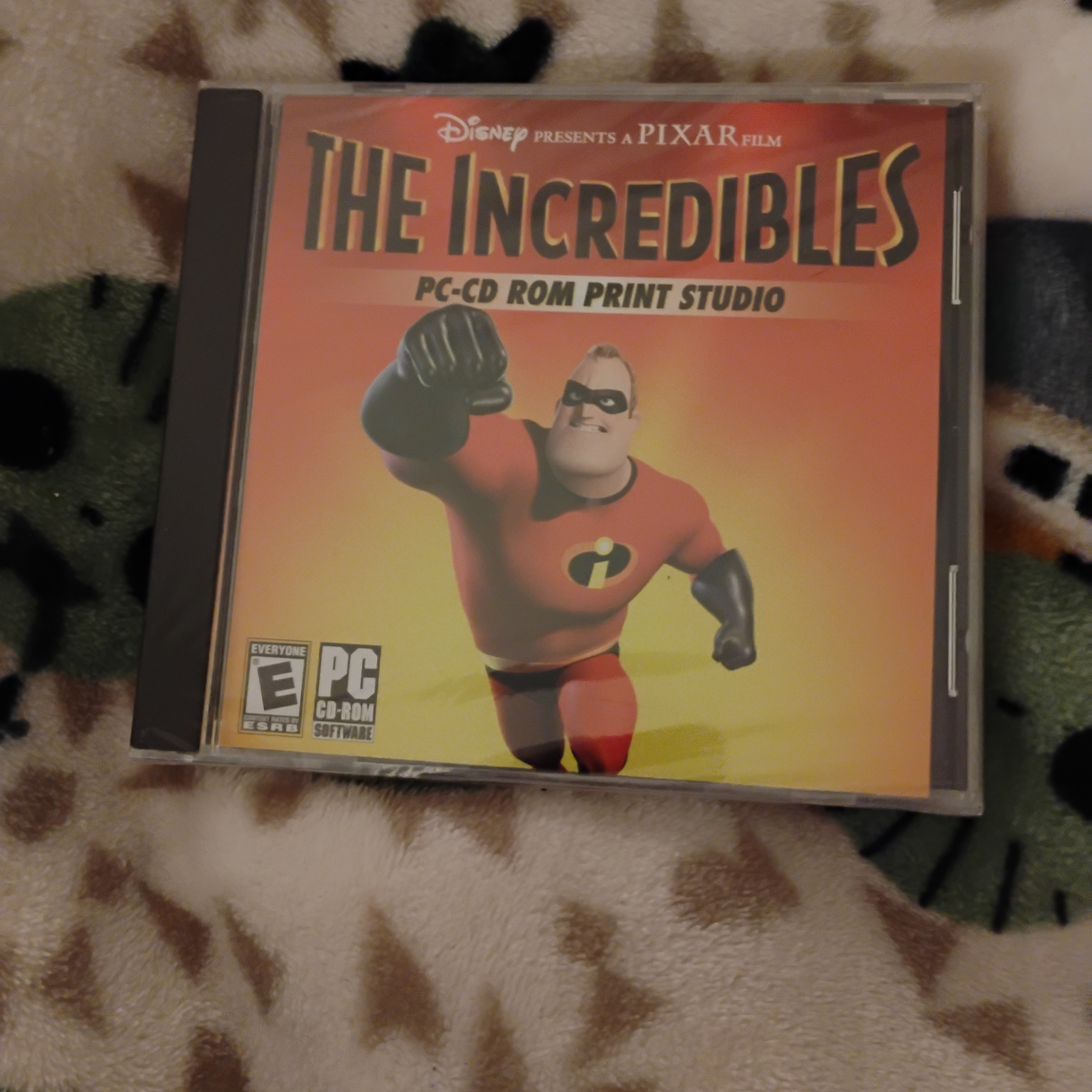 Disney Video Games & Consoles | The Incredibles Pc-Cd Rom Print Studio | Color: Black/Red | Size: Os
