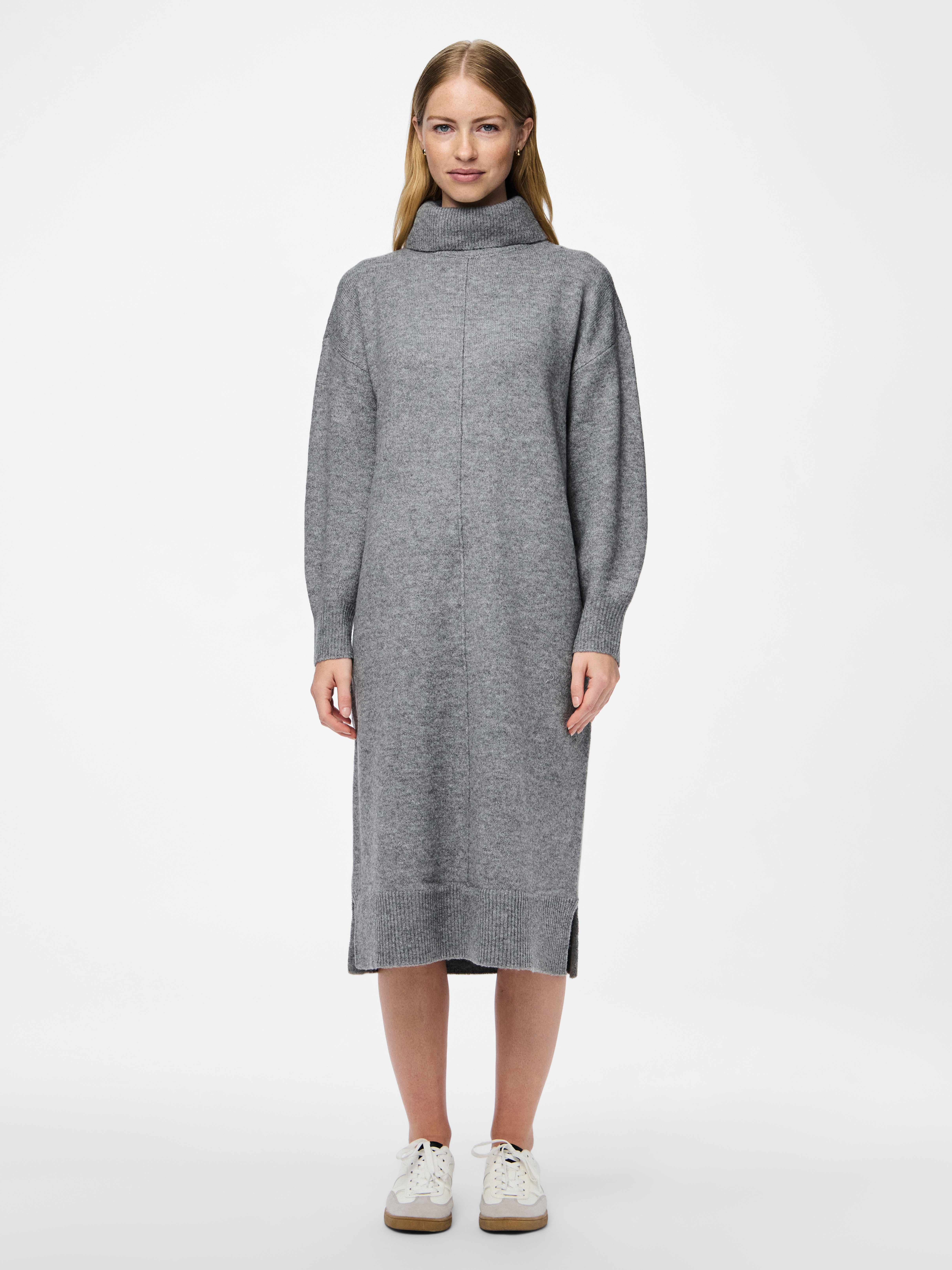 Strickkleid PIECES "PCMALOU LS ROLLNECK KNIT DRESS NOOS BC", Damen, Gr. S (36), N-Gr, grau (medium grau melange), Strick, Obermaterial: 65% Polyester, 17% Polyacryl, 10% Nylon, 5% Wolle, 3% Elasthan, meliert, unifarben, regular fit wadenlang,...