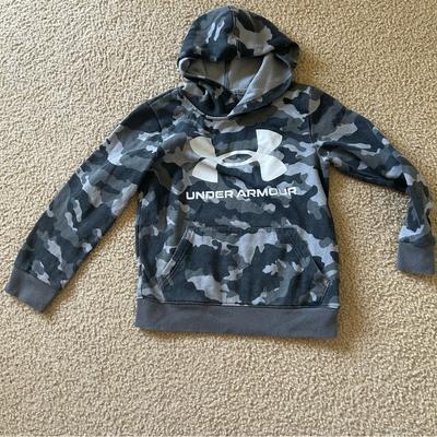 Under Armour Shirts & Tops | Under Armour Kids Gray Camo Hoodie Boys Size S Small | Color: Black/Gray | Size: Ysm/Jp/P