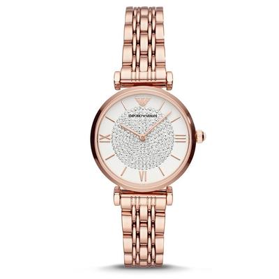 Trendige Damenuhr der Marke Armani. Die Uhr hat ein Armband, das auch kleiner gemacht werden kann, das Gehäuse hat einen Durchmesser von 32 mm und das Uhrwerk ist Quarz. Marke: ArmaniModellname: AR11244 (32mm)Kategorie: DamenuhrMaterialien:... Image
