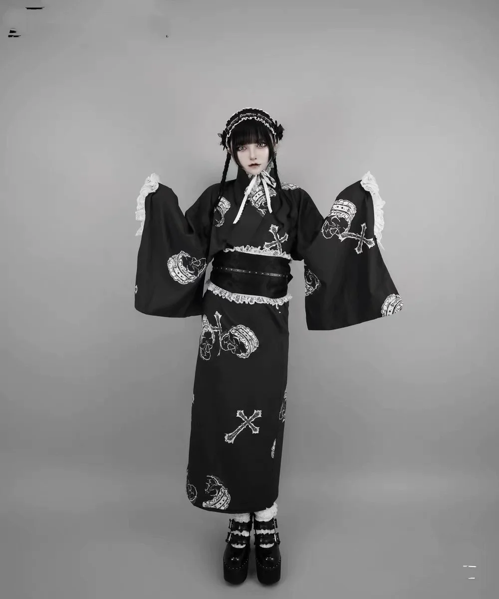 Japanischer Yukata-Kimono für Damen – Blumen-Schmetterlingsdruck, atmungsaktives Polyester, Sommer-Freizeitkleidung, nur Yukata Image