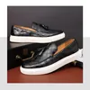 Neue schwarze Herren-Sneaker zum Hineinschlüpfen, solide Quasten, braune Plateauschuhe, vulkanisierte Herrenschuhe, Größe 38–46