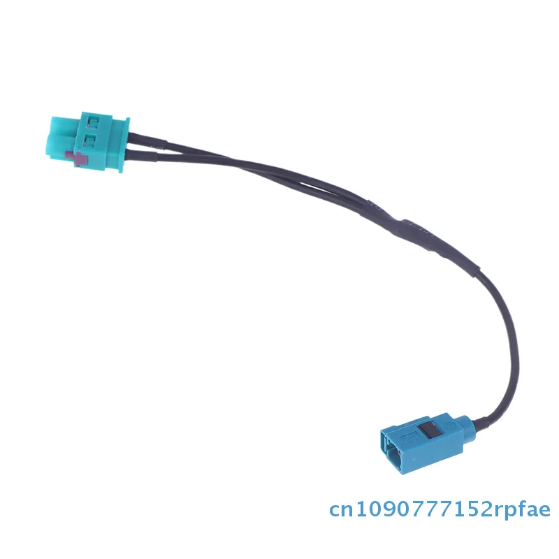 1/2 Stück Fakra-Radio-Antennenadapter RNS RCD 510 310 315 210 Passend für Auto 2-zu-1-Radio-Antennenanschluss Image
