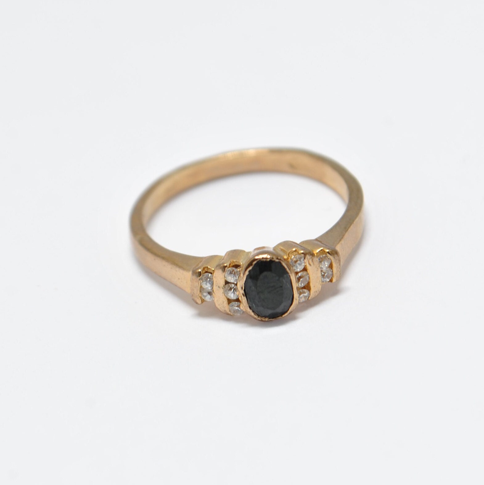 Anello zaffiro, anello placcato oro, zaffiro blu, anello zaffiro, anello oro e zaffiro, anello zaffiro vintage, anello da donna zaffiro