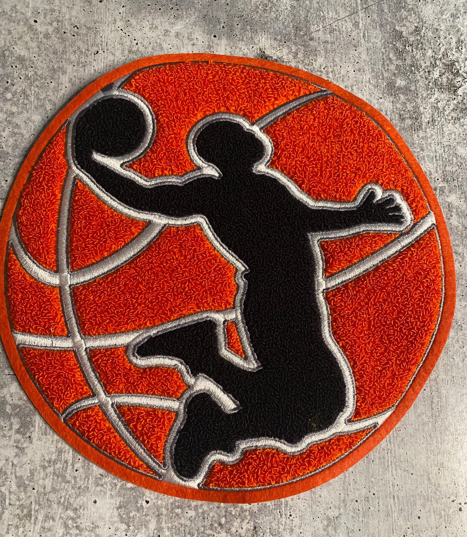 "Patch Party Club, (1 pz) Toppa in ciniglia da cucire \"Basketball Dunk\", misura 9\", grande toppa ricamata per giacche, felpe con cappuccio, abbigliamen"