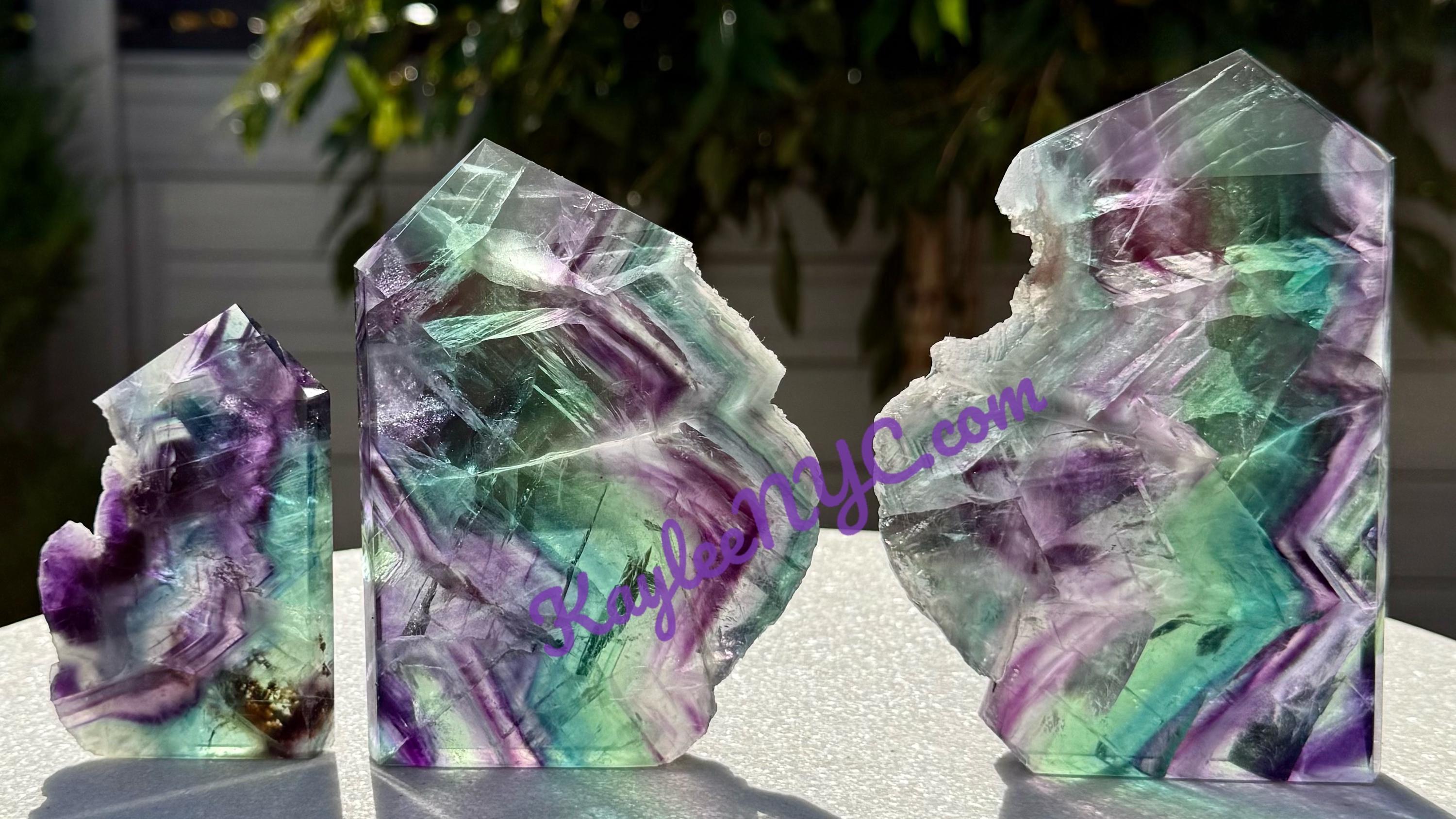 Lotto all'ingrosso da 3-5 pezzi di cristallo di punta di obelisco di fluorite, energia naturale, 2,8-3 libbre