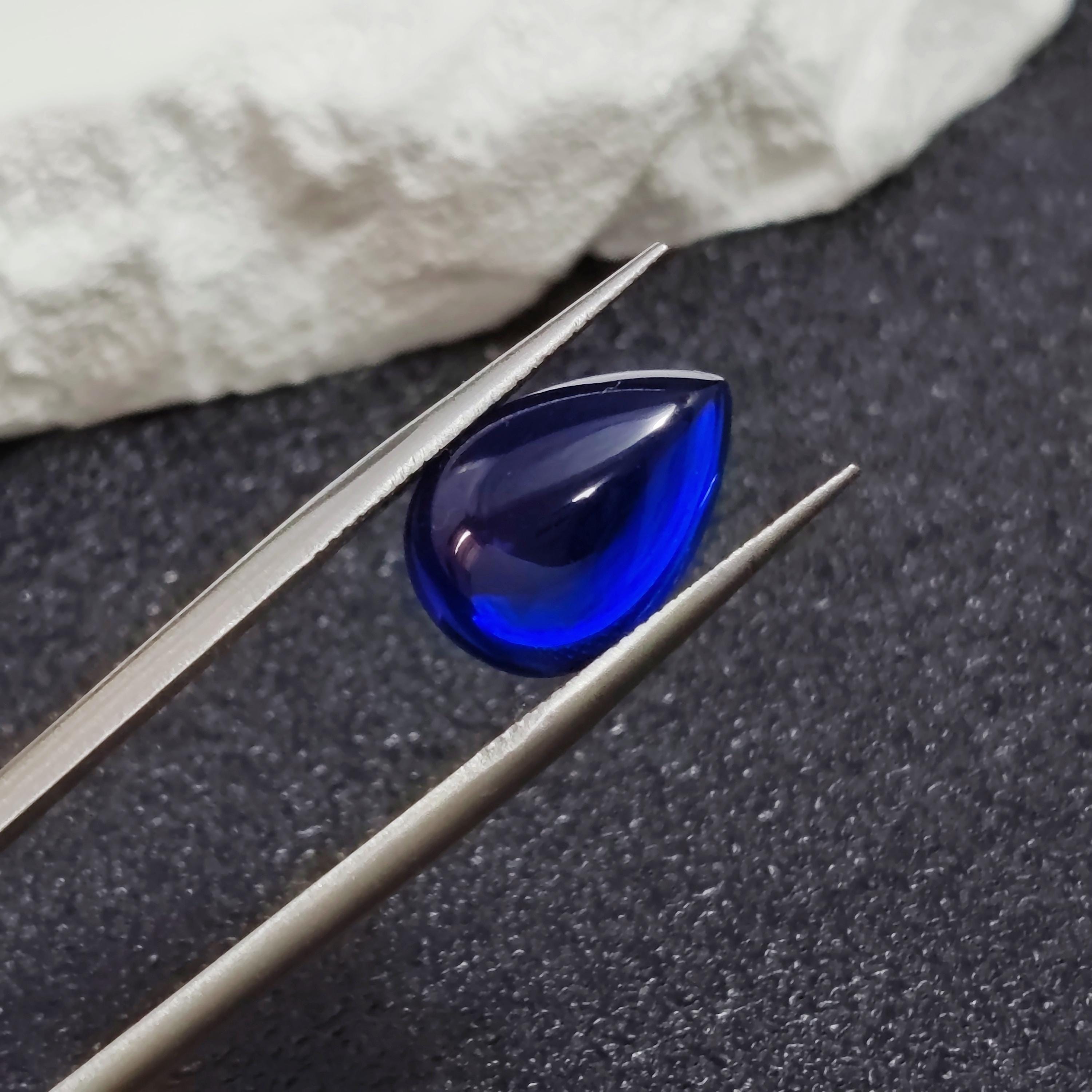 Cabochon in zaffiro a forma di pera, superficie liscia e lucida, cabochon in zaffiro a goccia, retro piatto, diverse misure tra cui scegliere C89S