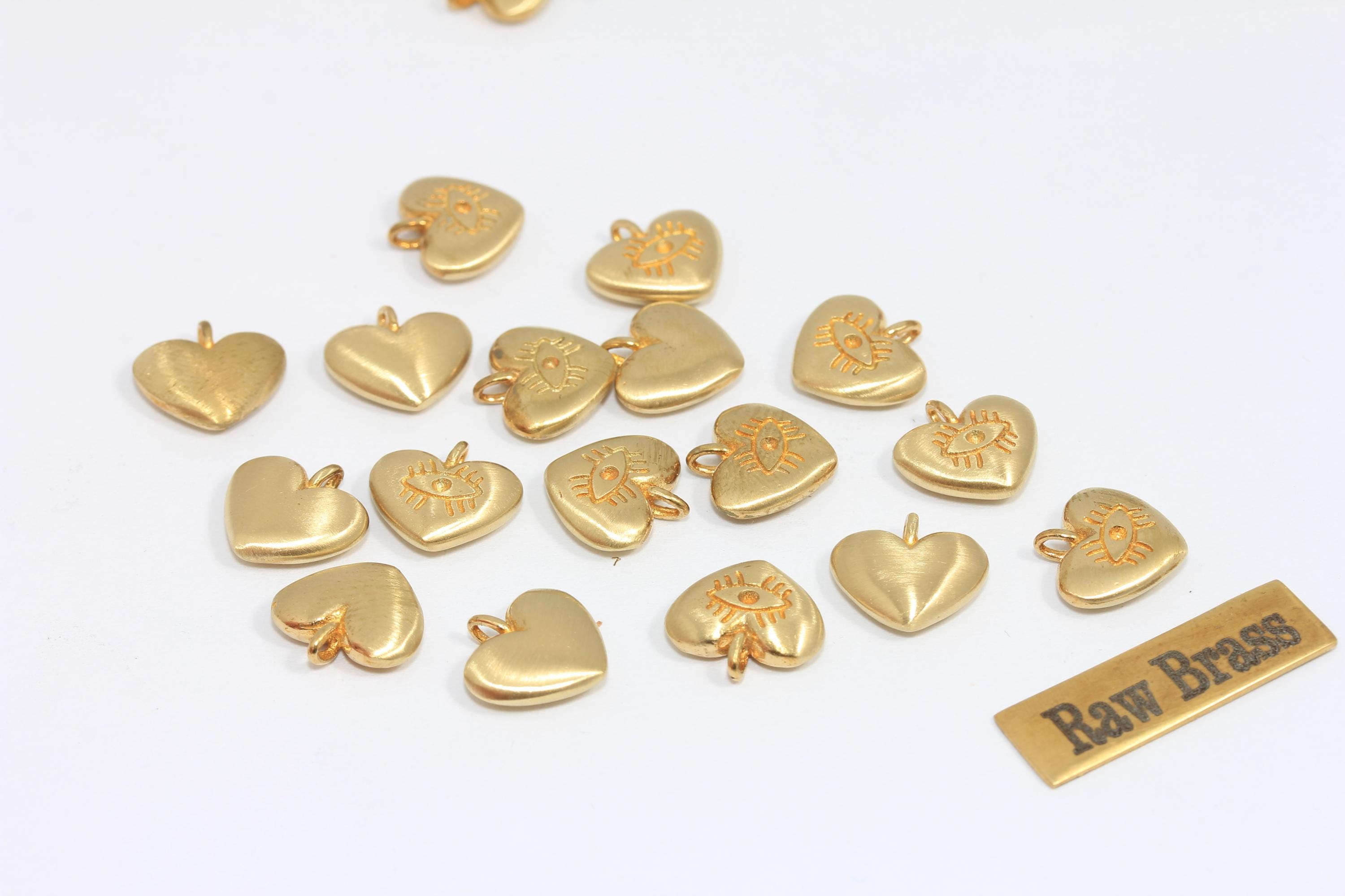 5 pezzi da 11 mm a forma di cuore in ottone grezzo, ciondolo in ottone, ciondoli a forma di cuore in ottone, ciondoli per collana a forma di cuore, ci