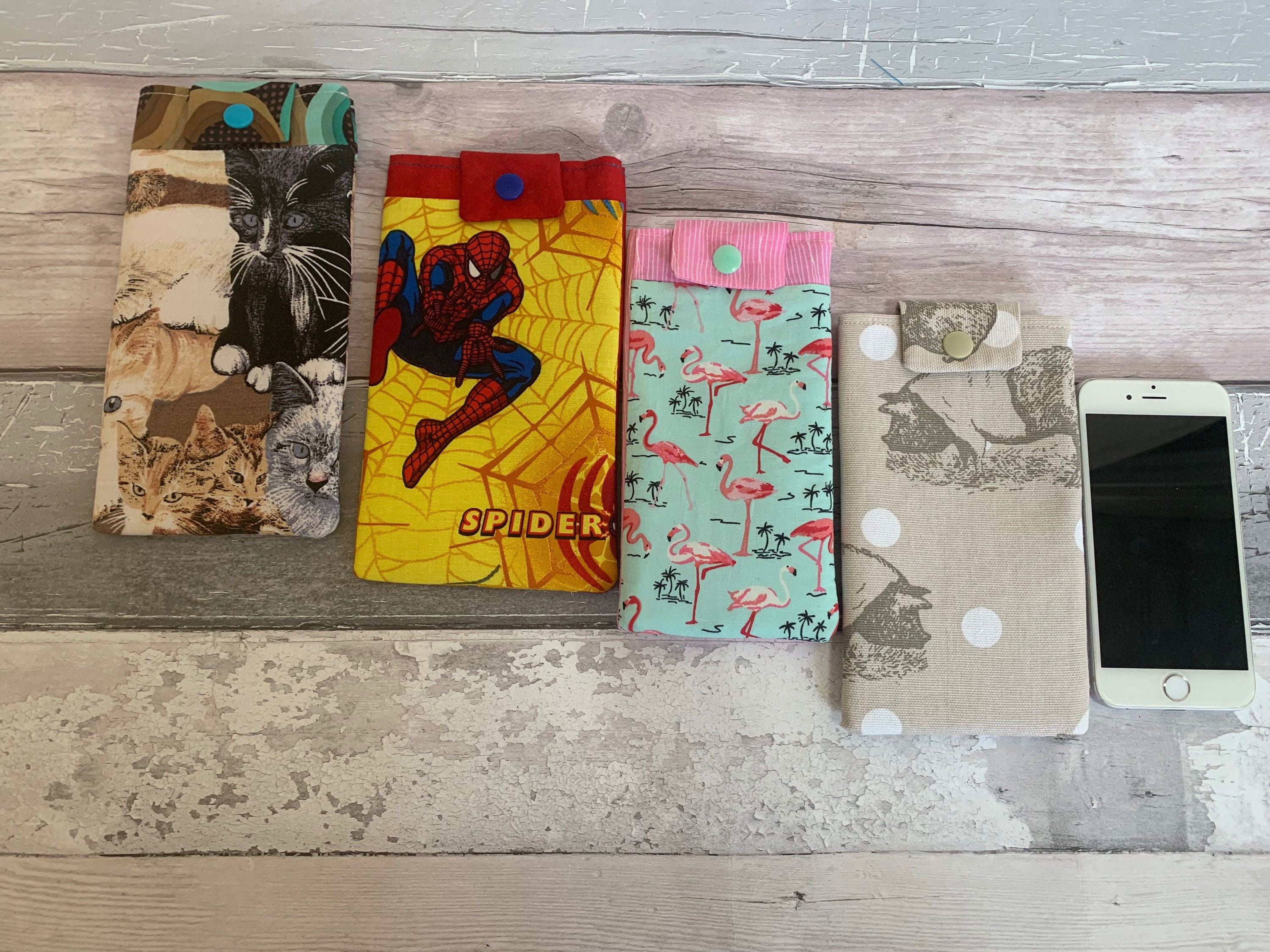 Custodia per telefono - Custodia per telefono - Custodia per telefono - Accessorio per telefono - Regalo - Custodia per cellulare - Custodia per iPhon