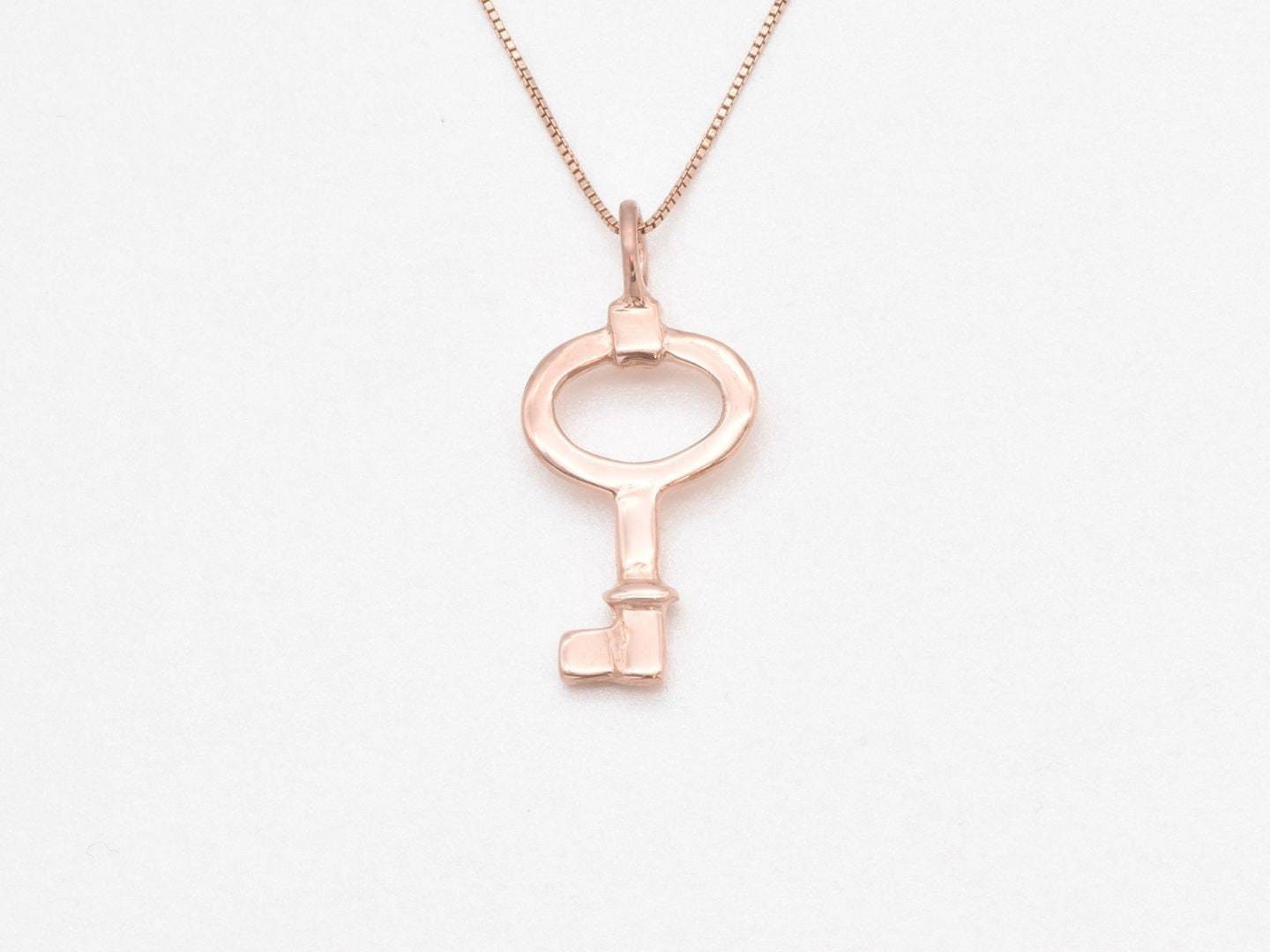 Ciondolo a forma di chiave in oro rosa, ciondolo a forma di chiave vintage, collana con chiave importante, ciondolo a forma di chiave scheletro, colla