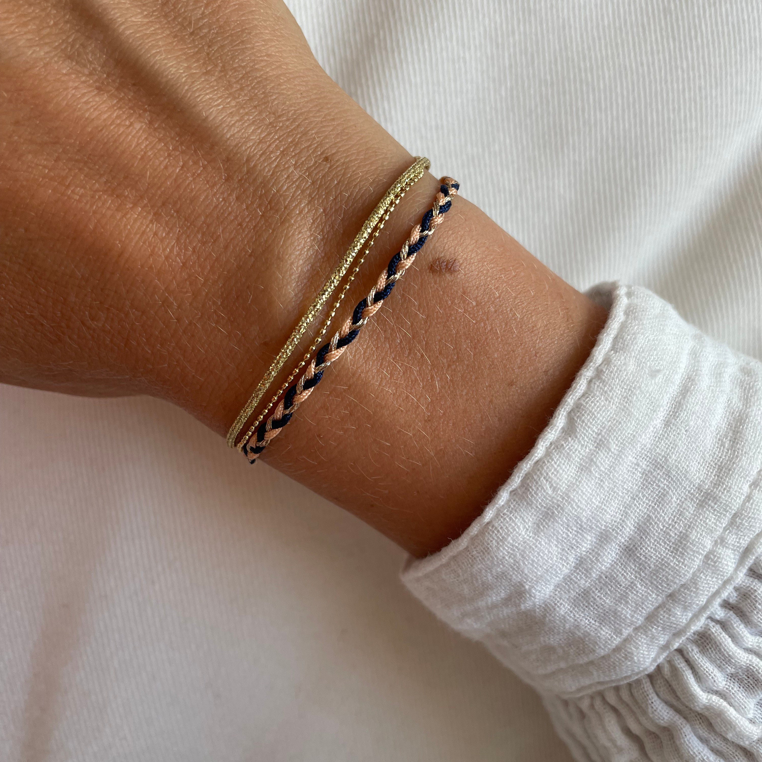 NOMA * Bracciale sottile in corallo oro * Bracciale multifilo da donna * Bracciale intrecciato rosa * Bracciale in oro rosa * Bracciale rosa * Regalo