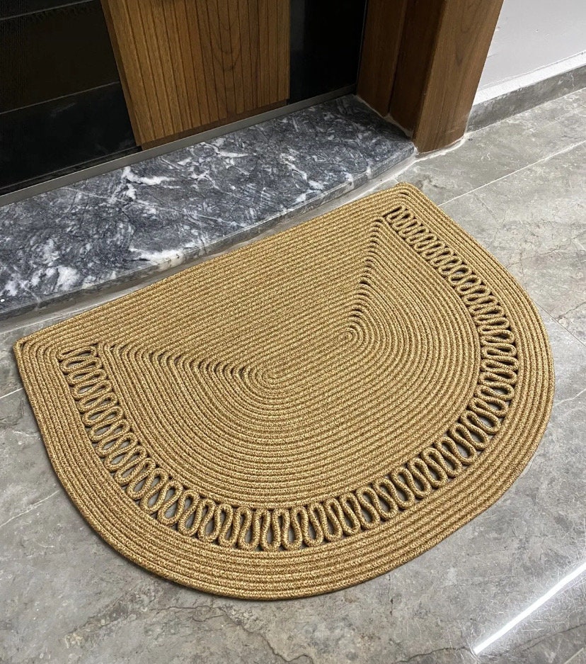 Iuta, zerbino color paglia, zerbino con motivi, zerbino a doppia faccia, zerbino colorato in vimini, zerbino per esterni, tappeto anteriore decorativo