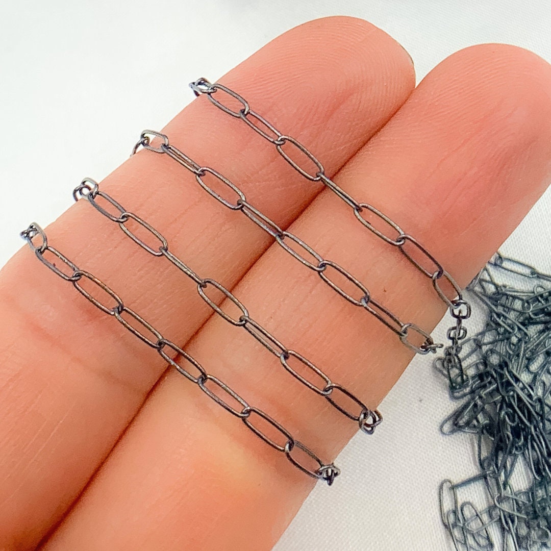 Catena a maglie rettangolari in argento sterling 925 ossidato, 5 x 2 mm. Venduta al metro. Catena a maglie rettangolari, nera. 1606BD