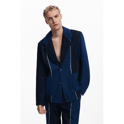 Blazer with combined seams