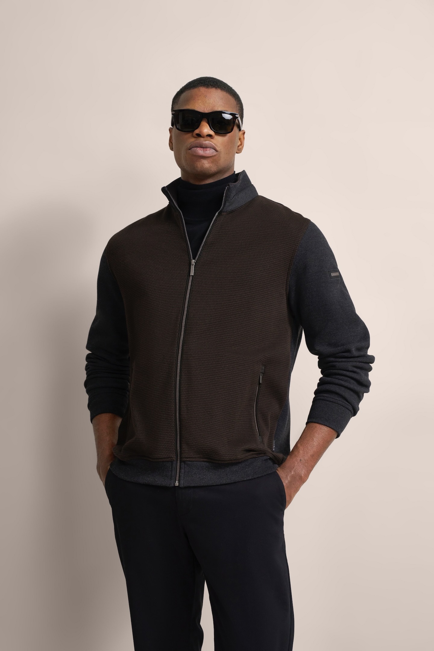 Bugatti Herren Sweatjacke mit Hahnentrittmuster Image