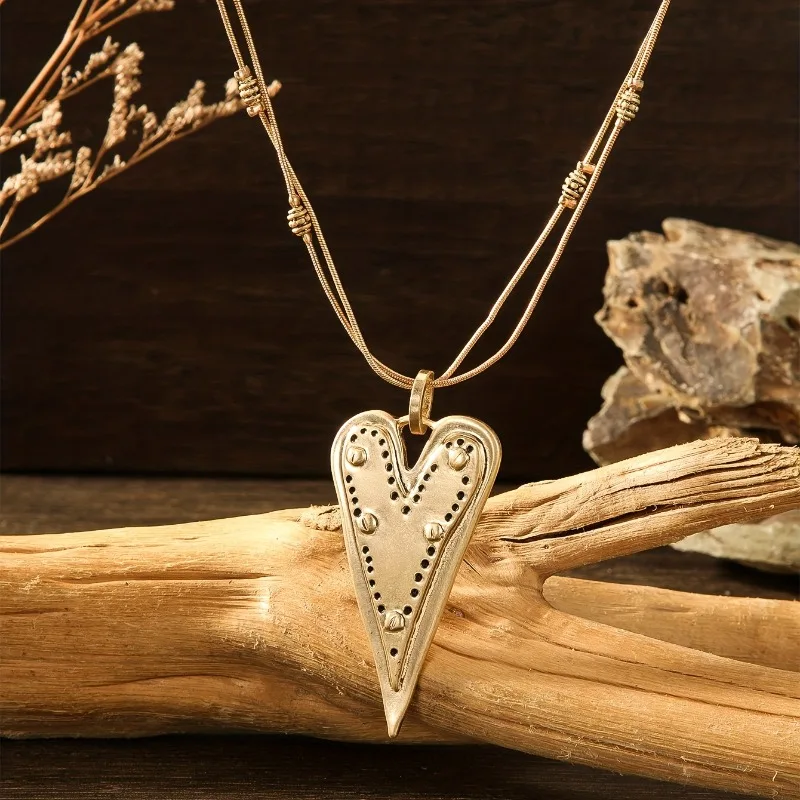 Mode Neue Stil Originalität Temperament Herz Anhänger Kette Halskette für Frauen Edlen Stilvolle Seil Kette Schmuck Party Geschenk Image