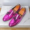 Lila elegante Kleid Schuhe Mann Luxus Party Hochzeit Schuhe Männer Mode Quasten spitze Zehen Männer Lackleder Schuhe große Größe 47