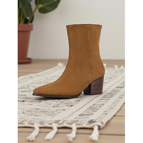 Damen-Stiefeletten aus Wildleder mit Blockabsatz – braune, urbane Fashion-Kurzstiefel für Casual- und Streetwear-Outfits für Damen Image