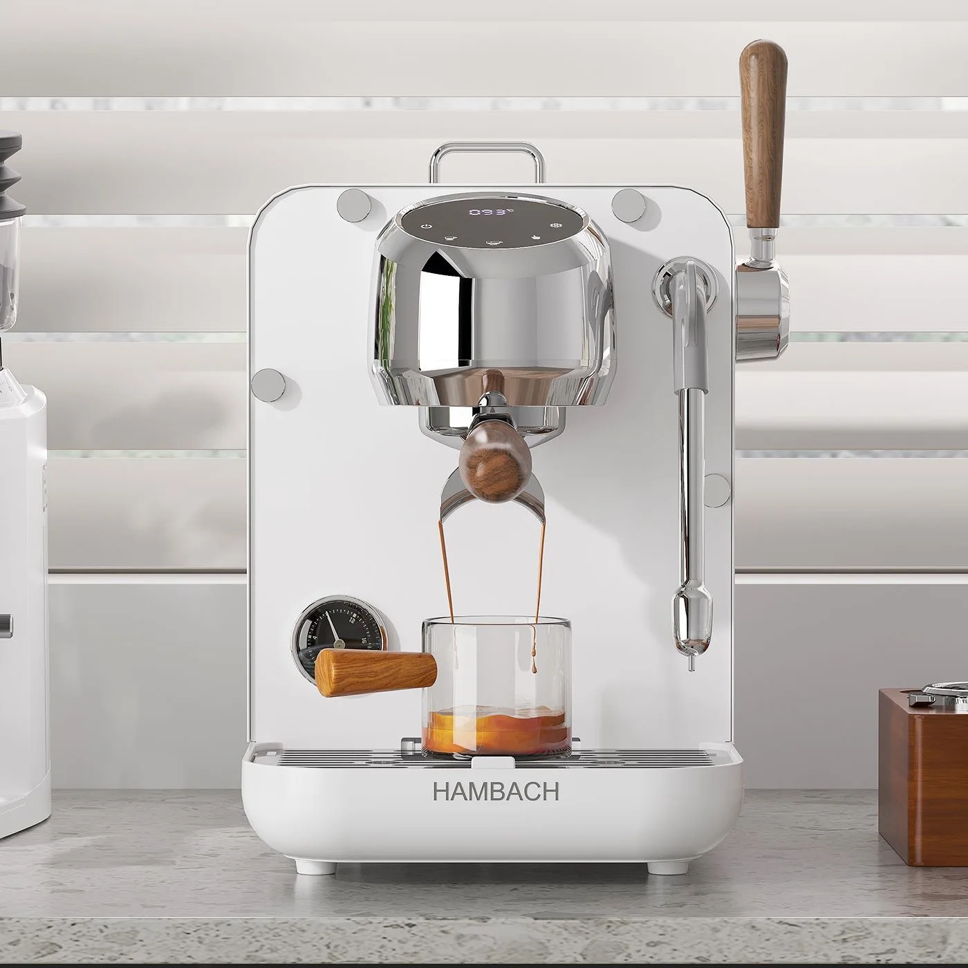 Hambach 7210 Einzelpumpen-Espressomaschine mit Touchscreen, Halbautomatisch, Kompakt Professionelle Qualität, für Büro & Heimgebrauch Image