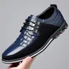 Neue männer Business Casual Schuhe Klassische Lace Up Männliche Müßiggänger Plus Größe 38-52 Pu Leder Schuhe Trend männer Kleid Schuhe Hohe Qualität