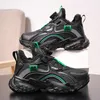 Kinder Baumwolle Schuhe Junge Plüsch Sneaker Schwarz Plattform Chunky Kinder Casual Sport Schuhe Luxus Winter Warme Junge Herkunft Sneaker